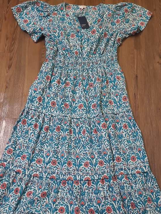 crown & ivy Dresses & Skirts - crown & ivy Teal and Coral Floral Maxi Dress